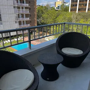 Precioso Y Tranquilo Zona Alta Diagonal Apartamento Barcelona